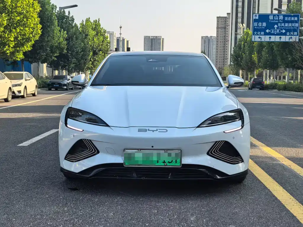 BYD Seal — миниатюра 2