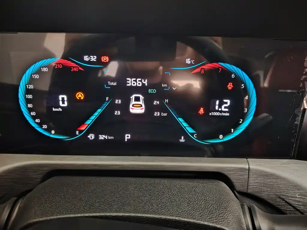 Changan CS35PLUS — миниатюра 12