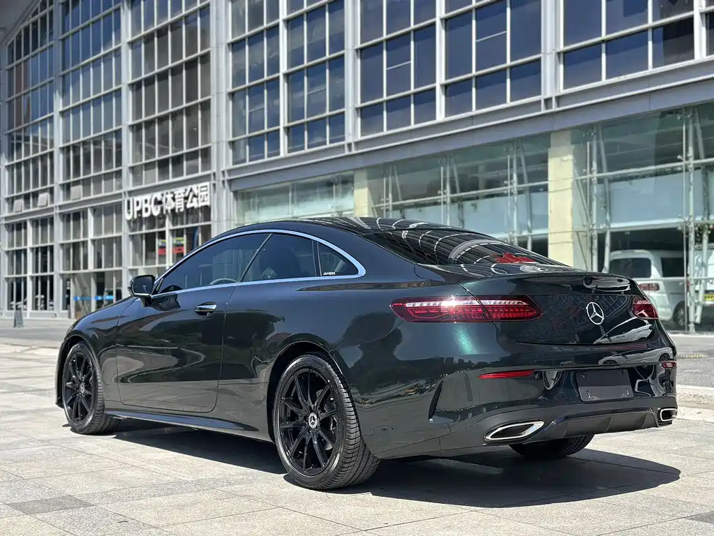Mercedes-Benz E-Class (Import) E 260 Coupe, фото 4