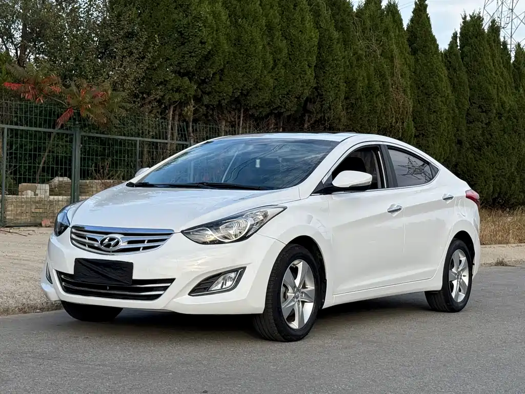 Hyundai Elantra Langdong