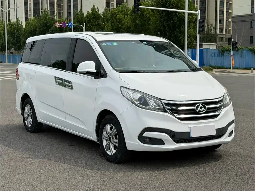 Maxus G10