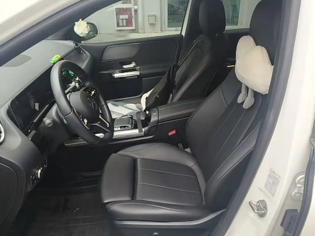 Mercedes-Benz B-Class — миниатюра 15
