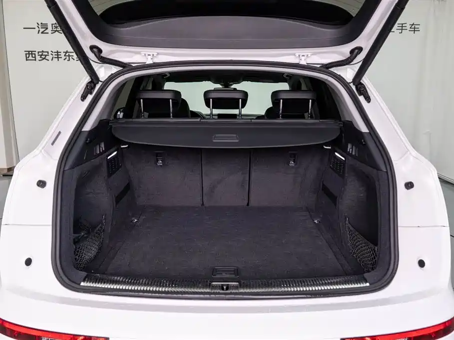 Audi Q5L 2020 40 TFSI