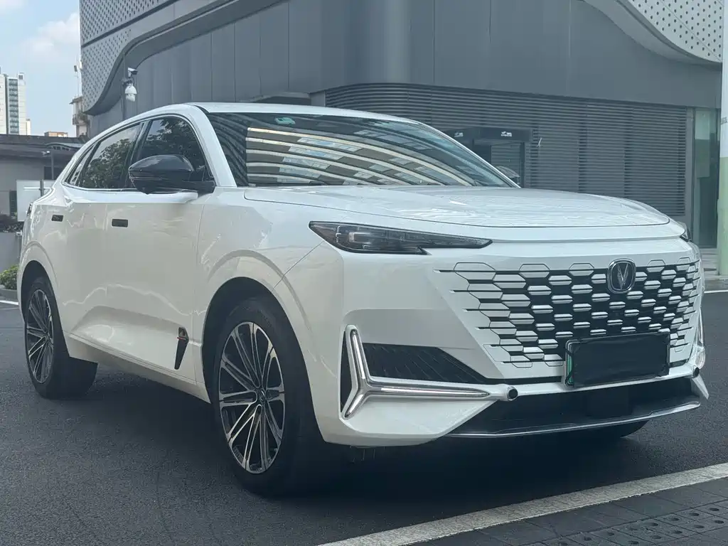 CHANGAN UNI K SMART IDD