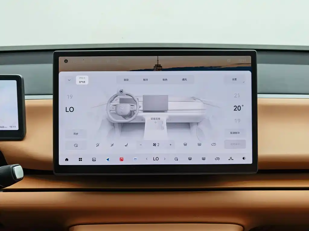 Leapmotor Leapmotor C16 — миниатюра 12