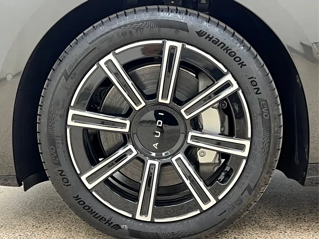 Audi E5 Sportback — миниатюра 10