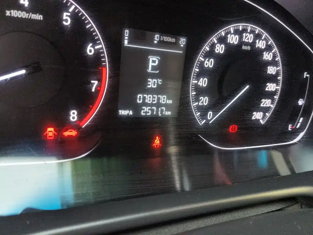 Honda Accord — миниатюра 8