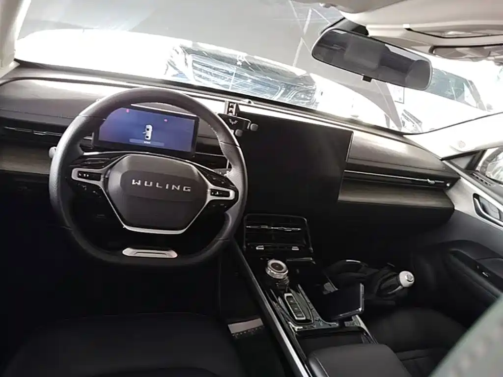 Wuling Xingguang — миниатюра 10