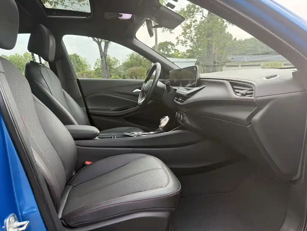Buick Verano — миниатюра 9