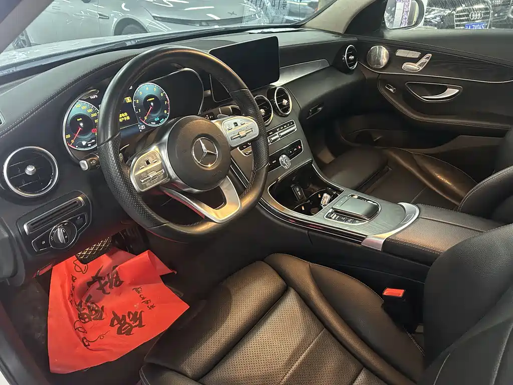 Mercedes-Benz C-Class — миниатюра 5