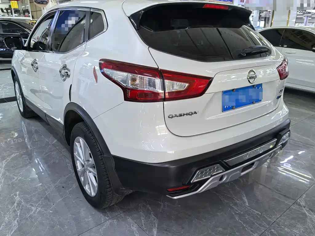 Nissan Qashqai — миниатюра 4