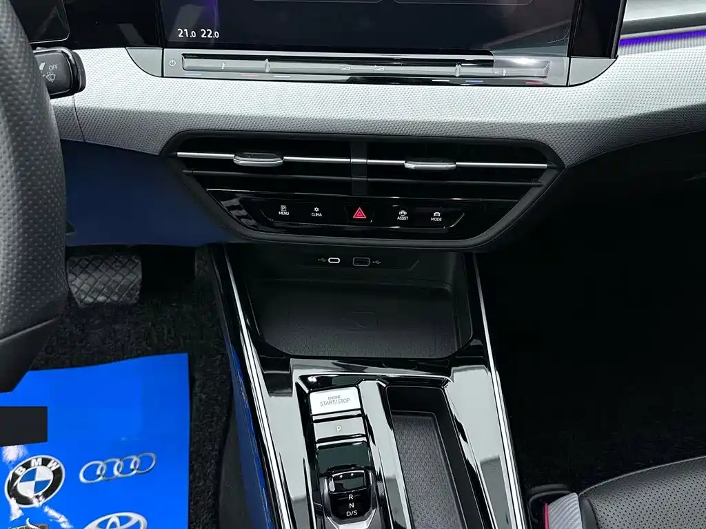 Volkswagen Lamando — миниатюра 12
