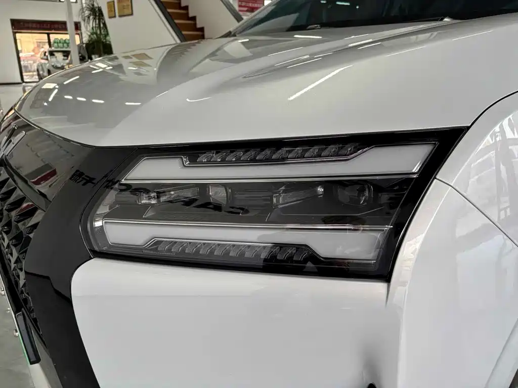 Wuling Xingguang 730 New Energy — миниатюра 8