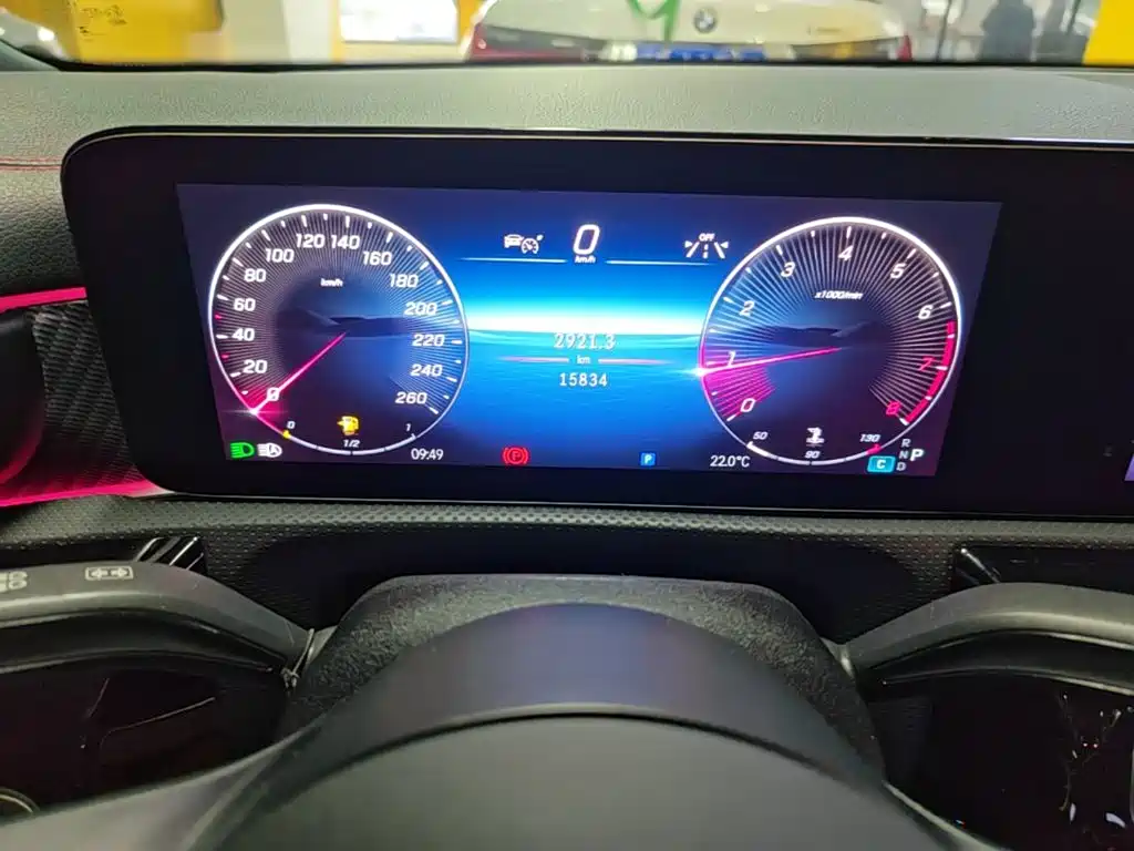 Mercedes-Benz A-Class — миниатюра 12