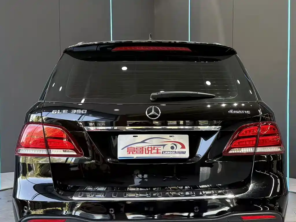 Mercedes-Benz GLE (Import) — миниатюра 7