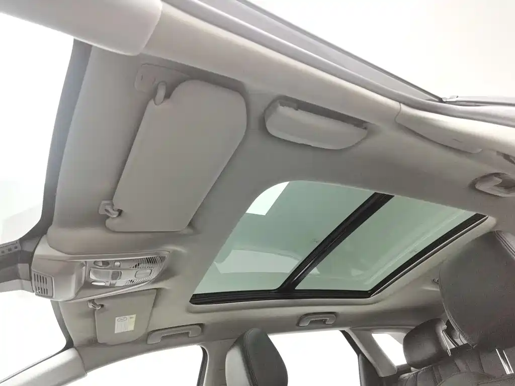 Peugeot 4008 — миниатюра 14