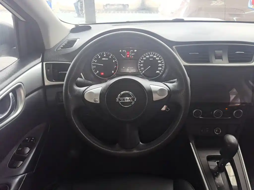 Nissan Sylphy — миниатюра 11