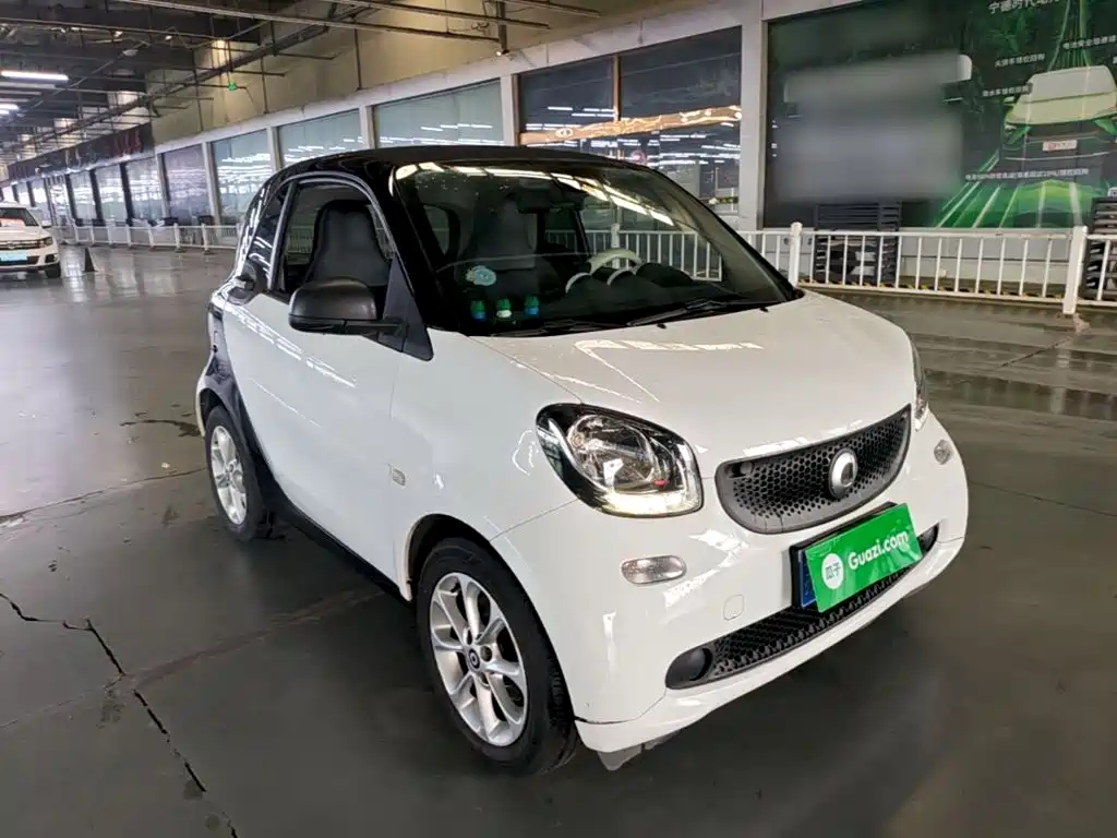 smart Smart Fortwo — миниатюра 4