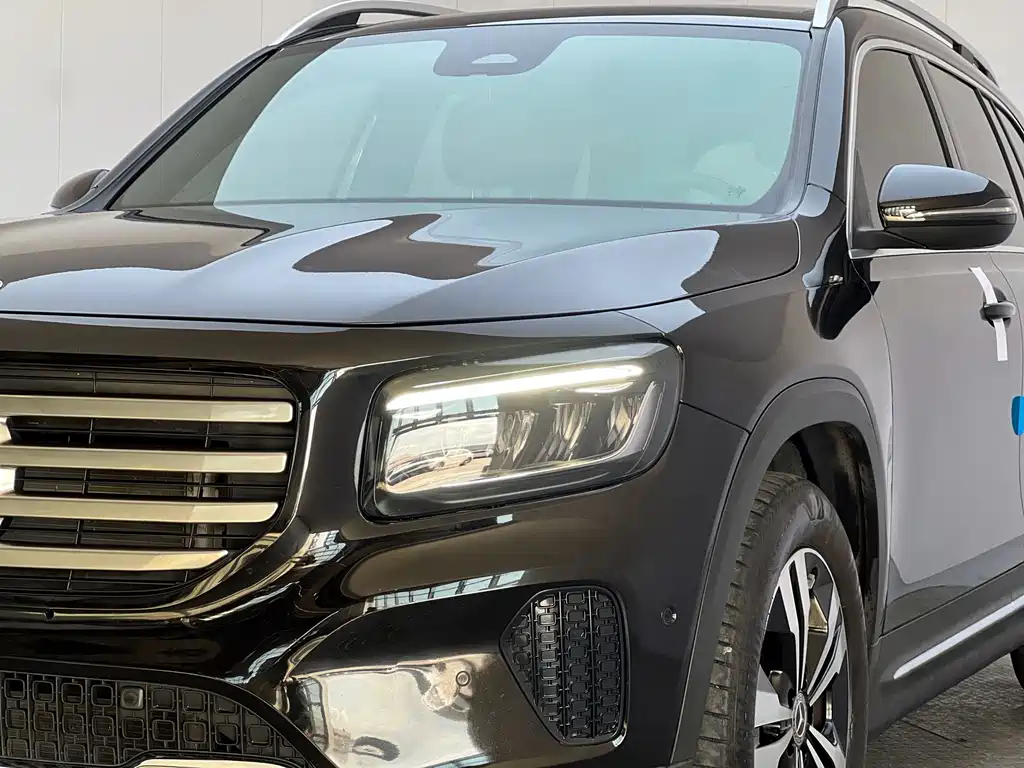 Mercedes-Benz GLB — миниатюра 4