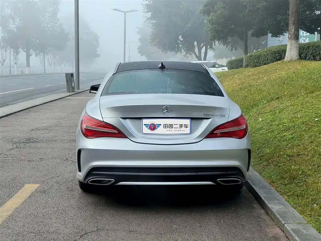 MERCEDES-BENZ CLA