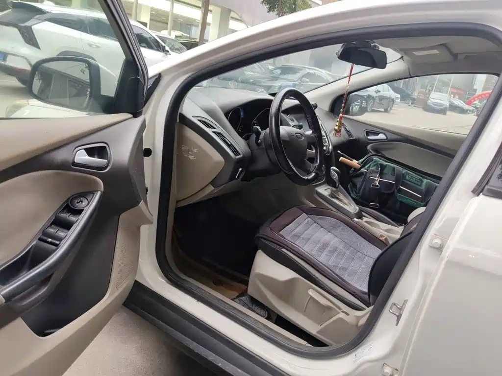 Ford Focus — миниатюра 17