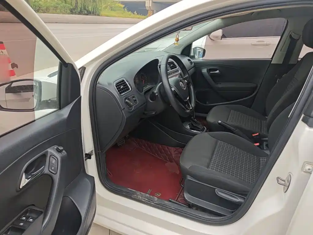 Volkswagen Polo — миниатюра 16