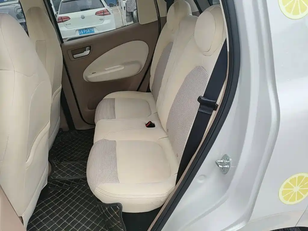Wuling MINIEV — миниатюра 17