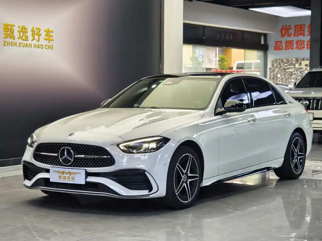 Mercedes-Benz C-Class 2023