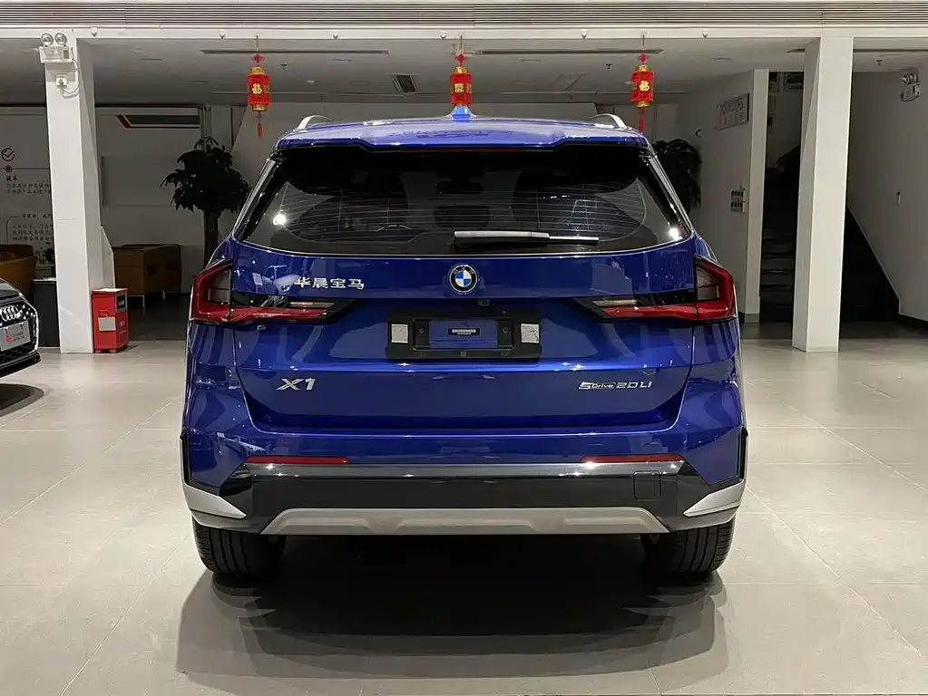BMW X1 — миниатюра 5