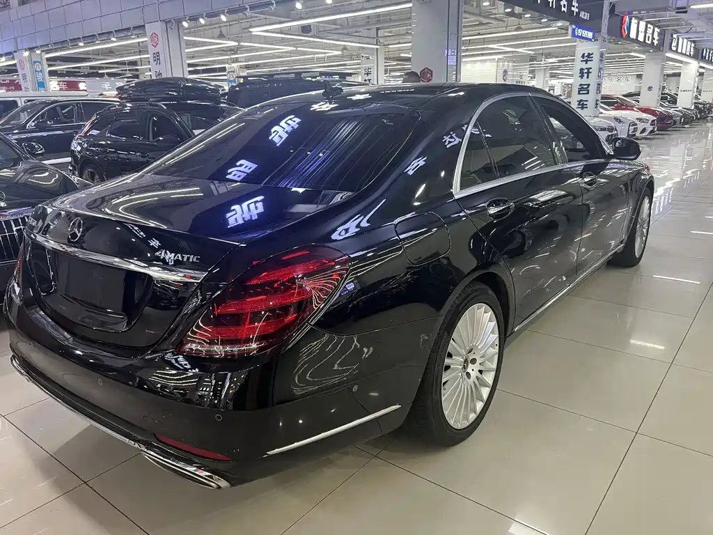 Mercedes-Benz S-Class — миниатюра 10