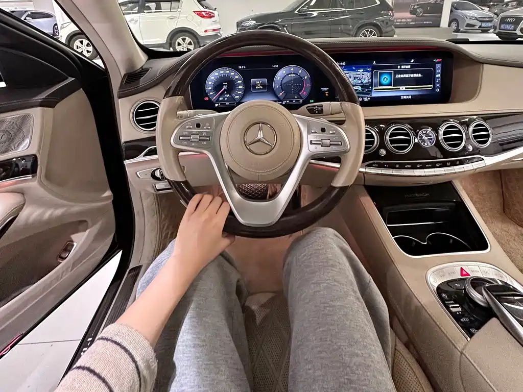 Mercedes-Benz S-Class — миниатюра 2