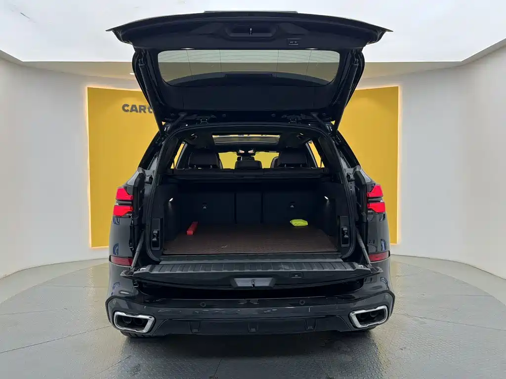BMW X5 — миниатюра 14