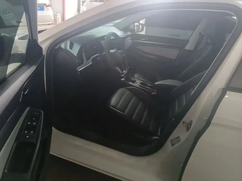 Volkswagen Bora — миниатюра 15