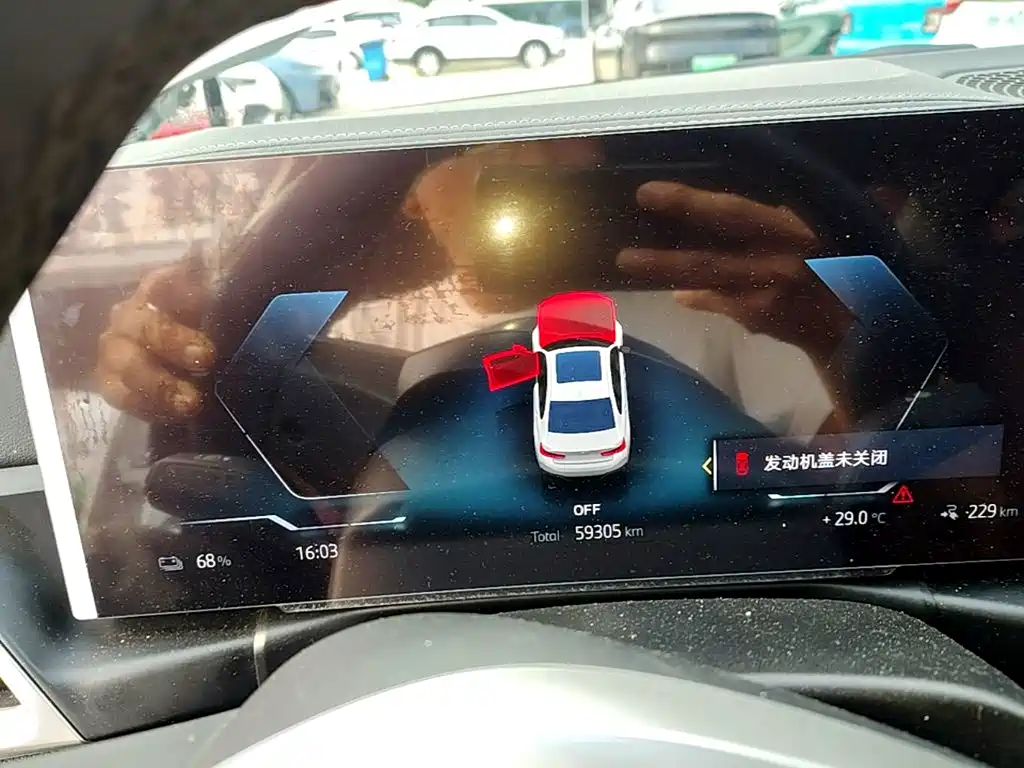 BMW i3 — миниатюра 12