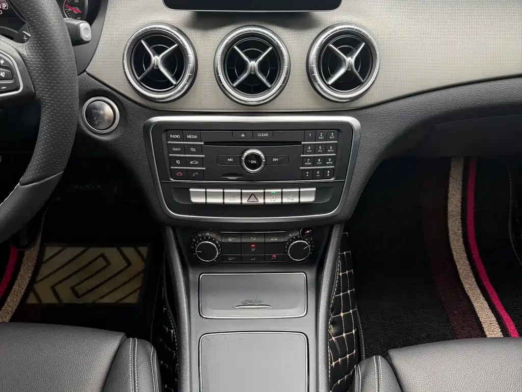 Mercedes-Benz CLA (Import) — миниатюра 10