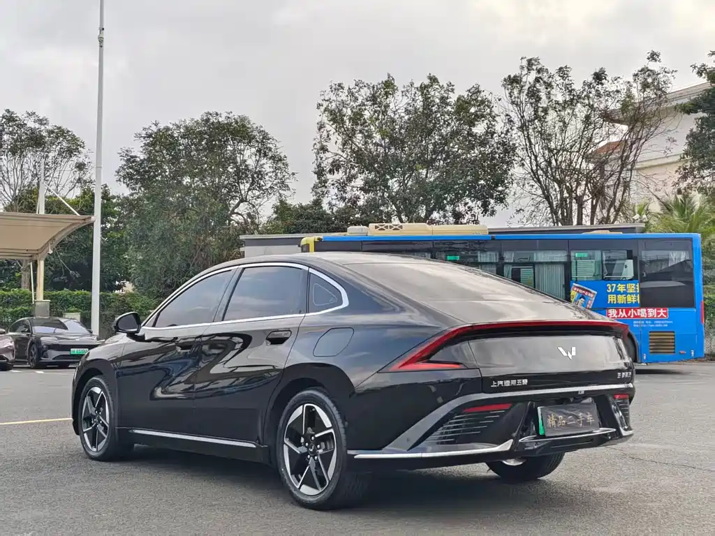 WULING WULING STARLIGHT