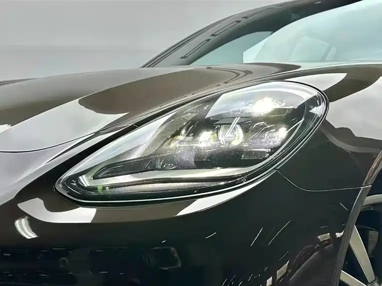 Porsche Panamera — миниатюра 7
