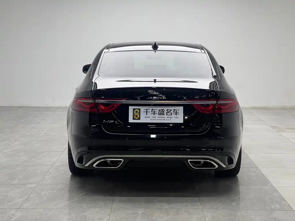 Jaguar XFL — миниатюра 5