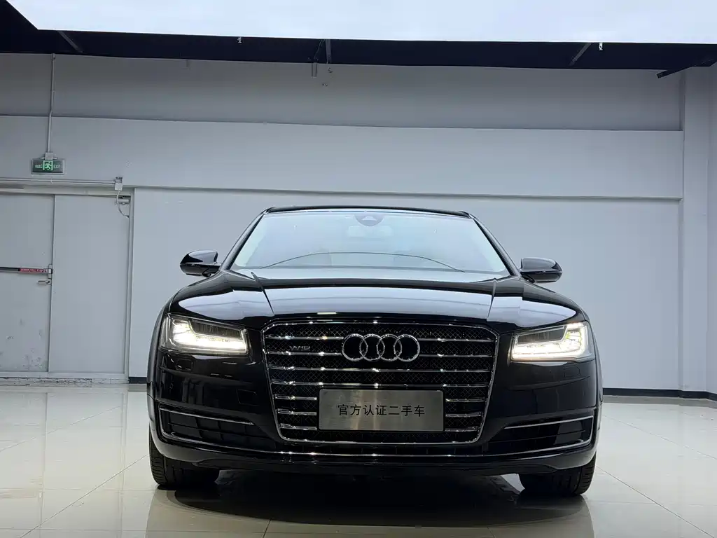 Audi A8 — миниатюра 3