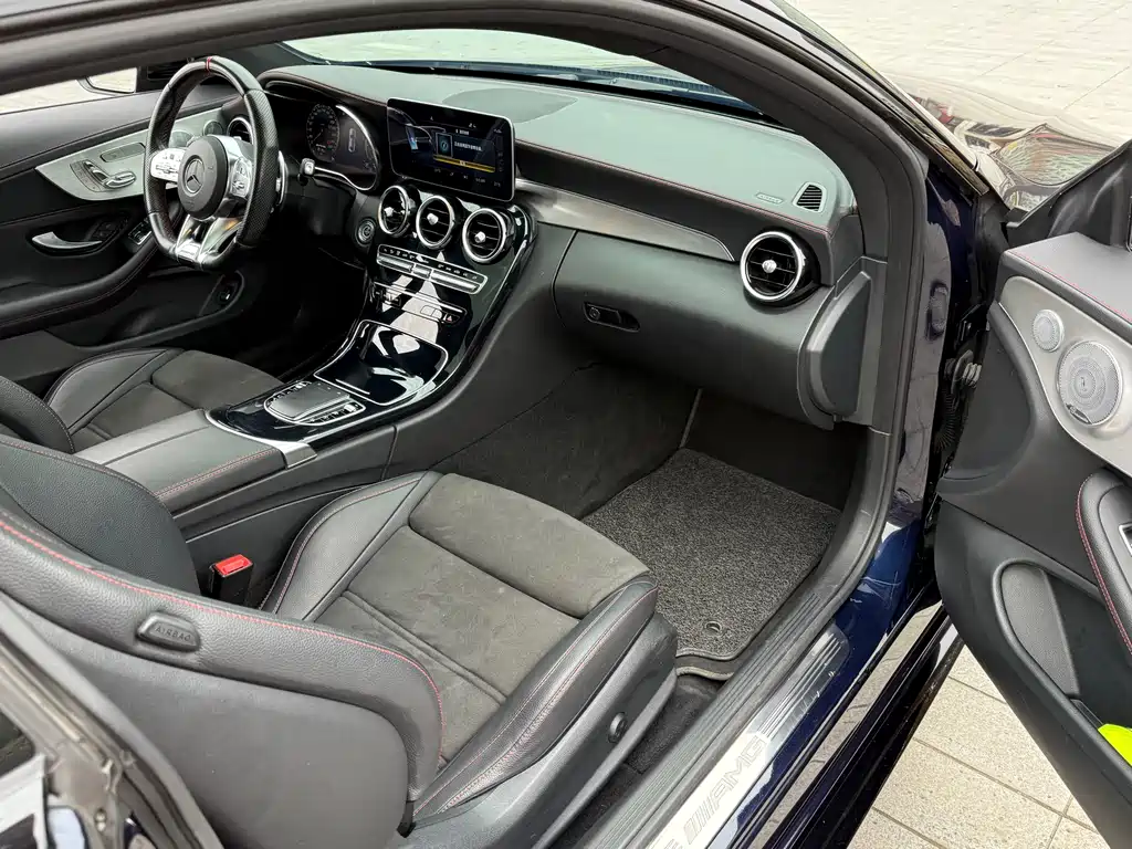 MERCEDES-BENZ C CLASS AMG