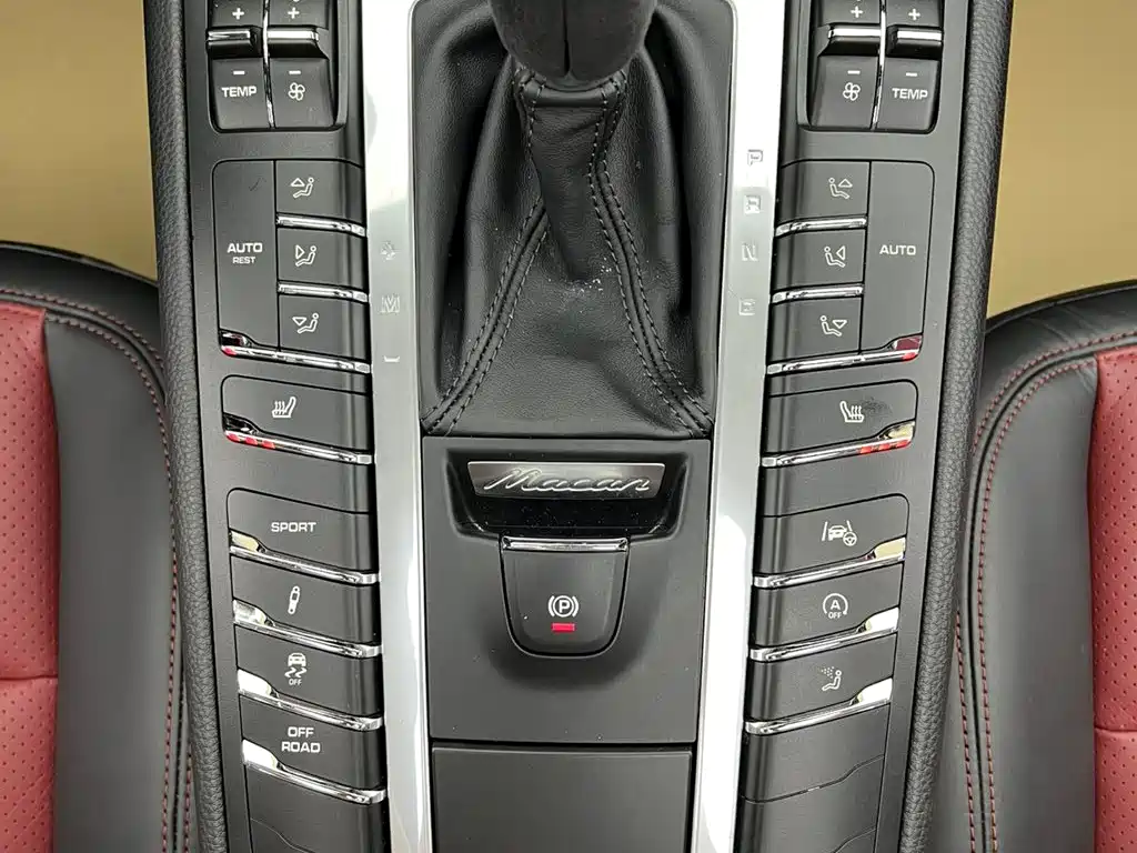 Porsche Macan — миниатюра 21