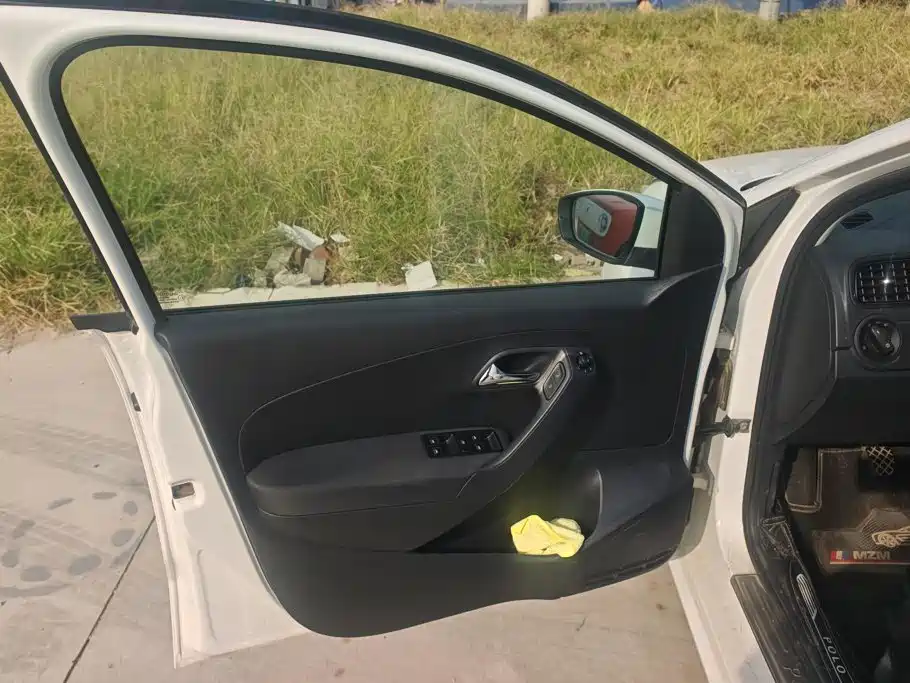 Volkswagen Polo — миниатюра 7