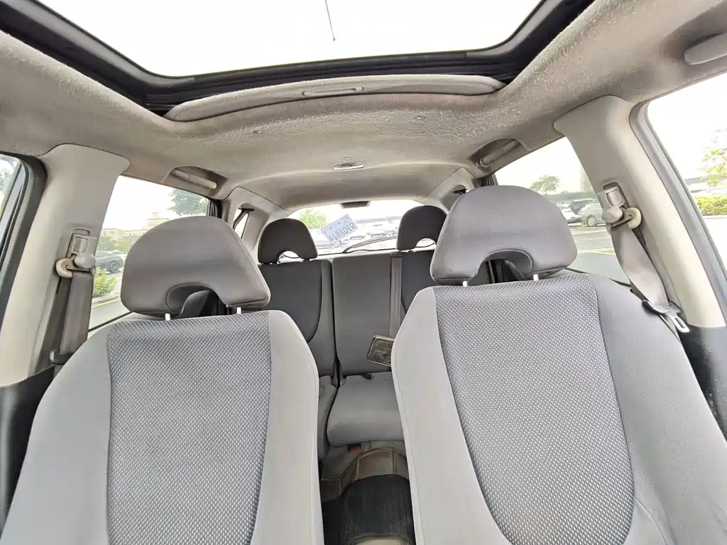 Honda Fit — миниатюра 10