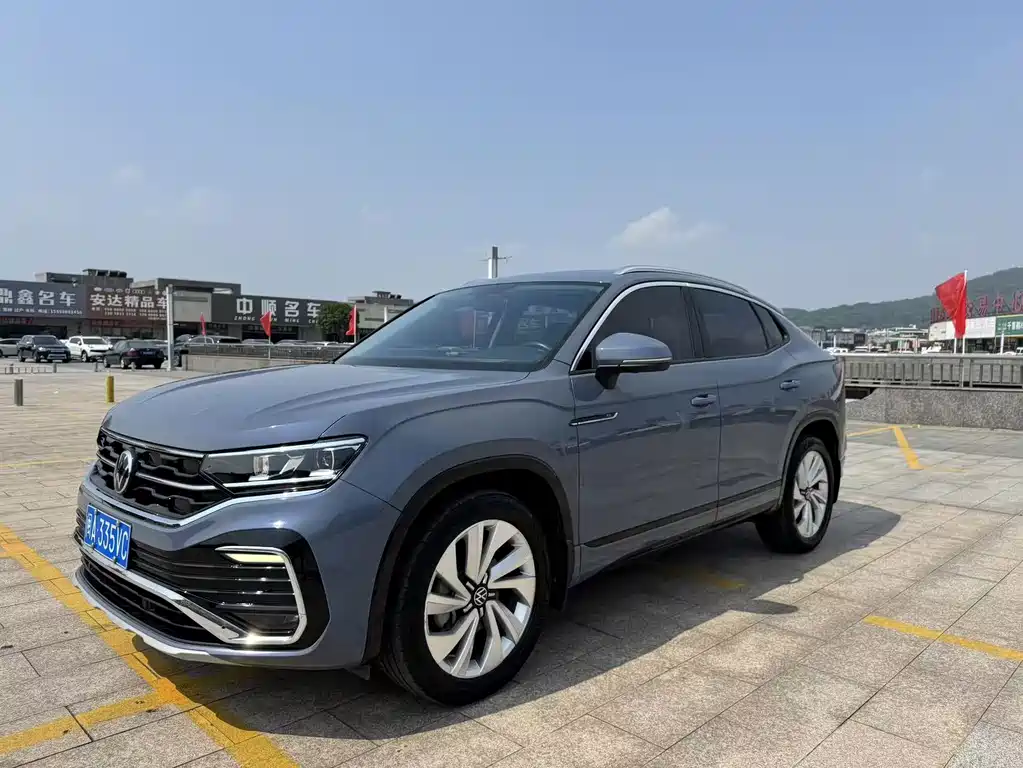 Volkswagen X