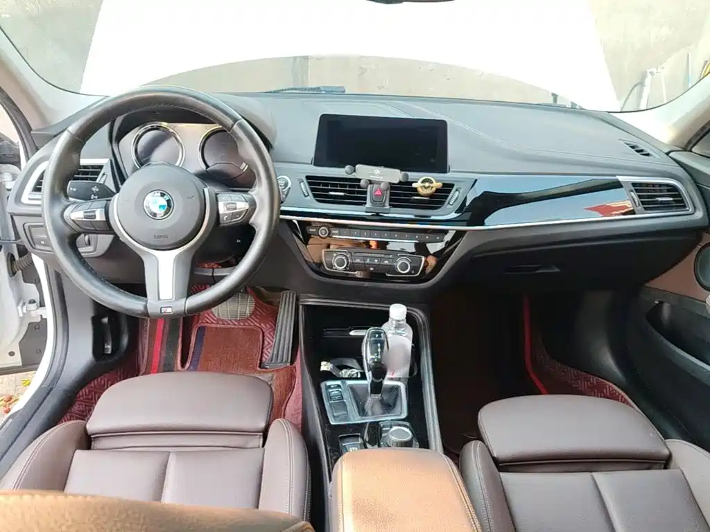 BMW 1 Series — миниатюра 10