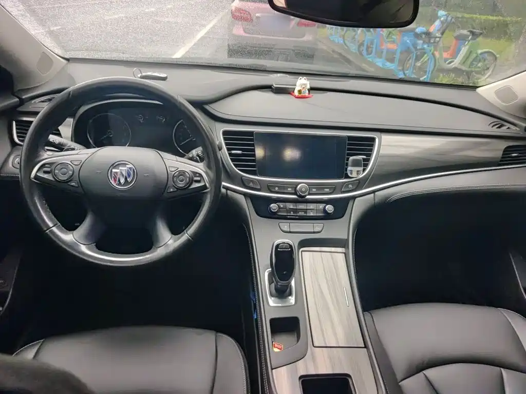 Buick LaCrosse — миниатюра 6