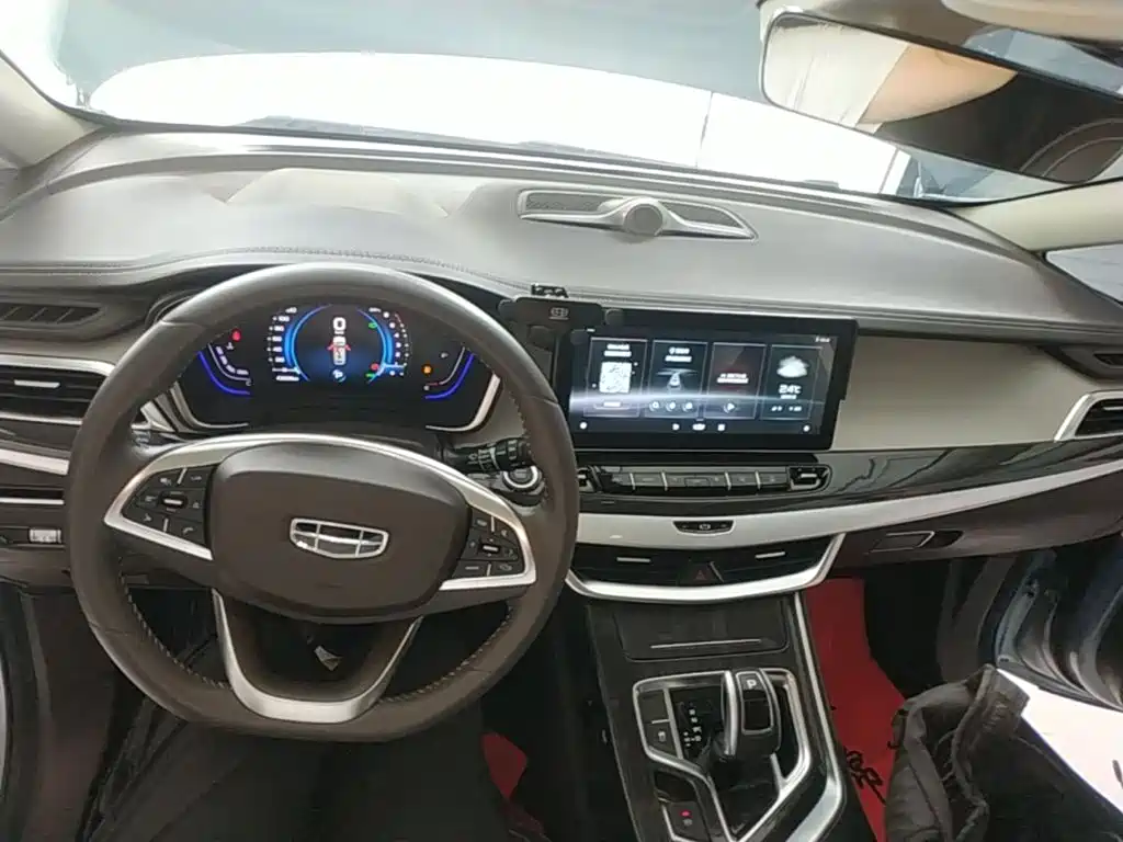 Geely Jia Ji — миниатюра 10