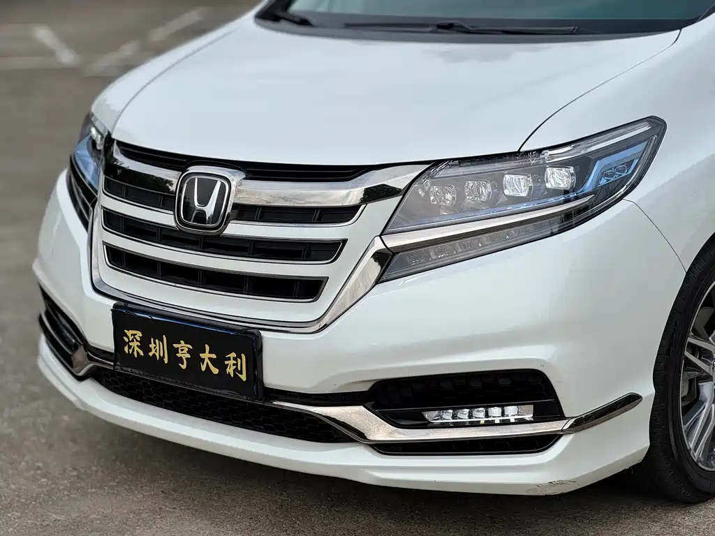 Honda Elysion 2019 2.0L Luxury