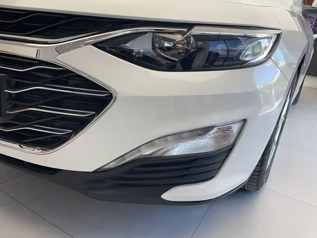 Chevrolet Malibu XL — миниатюра 17