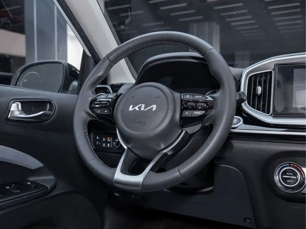 Kia KX1 — миниатюра 16